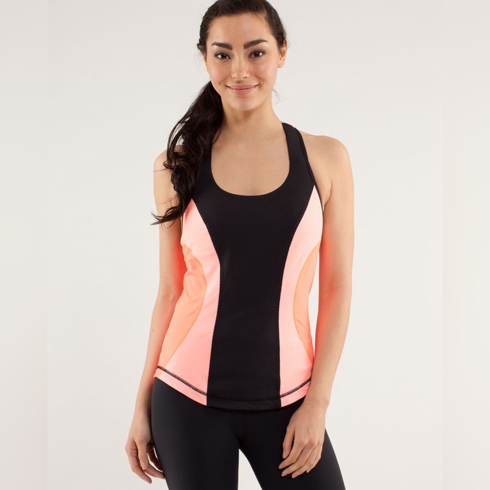 Lululemon Cardio Kick Tank— Size 8 - Picture 13 of 16
